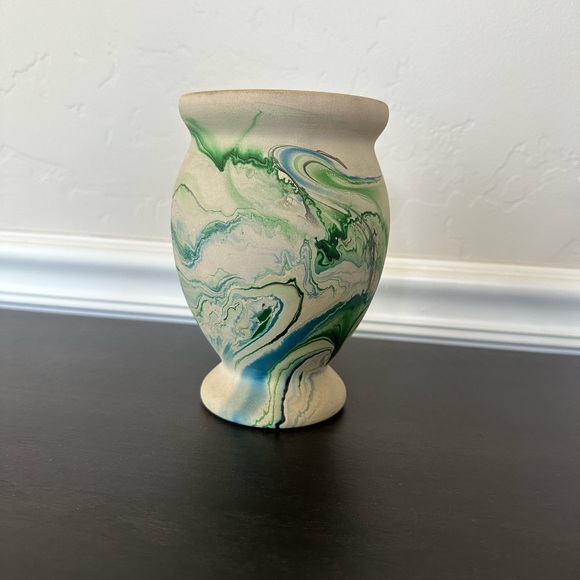 Blue/green Nemadji Vase Pottery - Picture 1 of 6